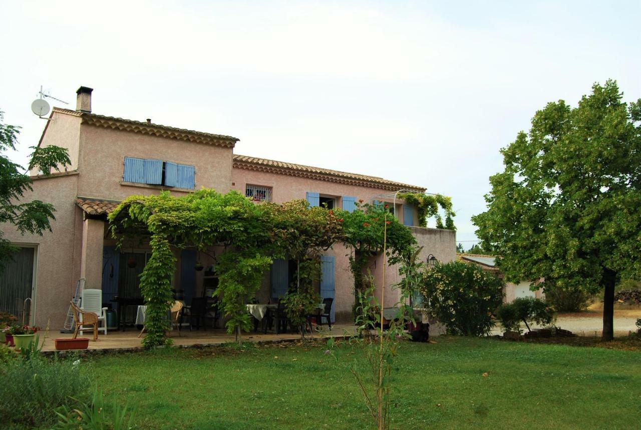L'Oustau Dei Sol Apartment Monteux Exterior foto